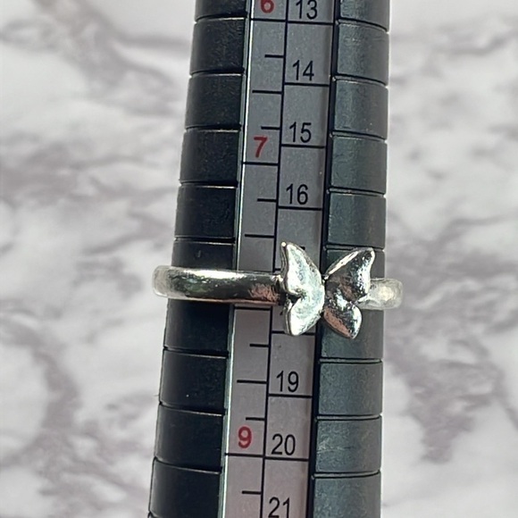 Butterfly Silver Ring - Picture 3 of 3